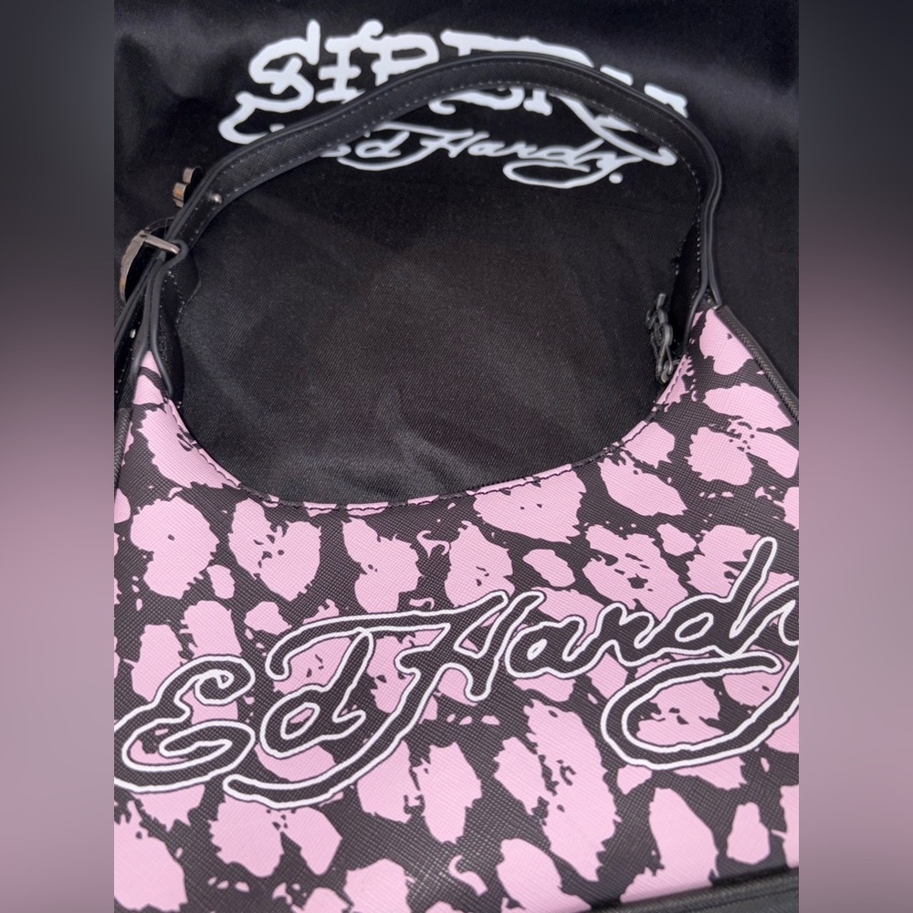 Ed Hardy X Siberia Hills Y2K shoulder bag with dust cover